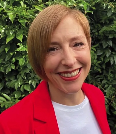 Illustration of children standing next to a fence to demonstrate the difference between equity and equality
